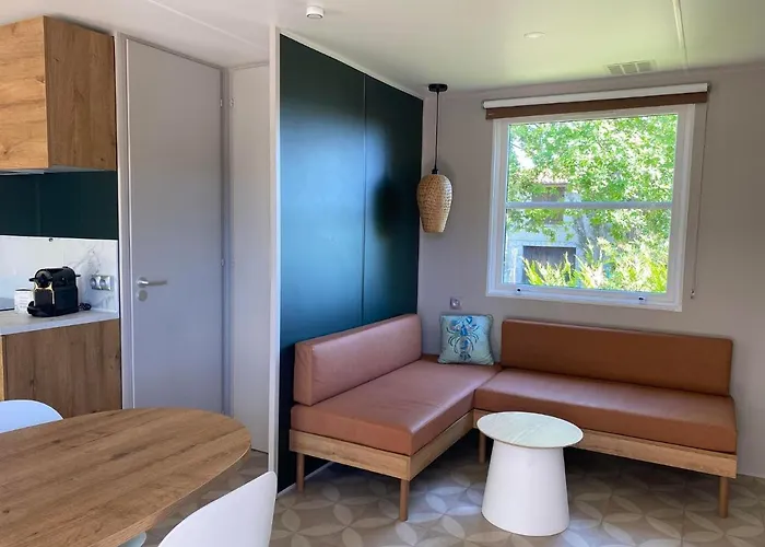 Campingplads Mobile Premium 30m² 2 *