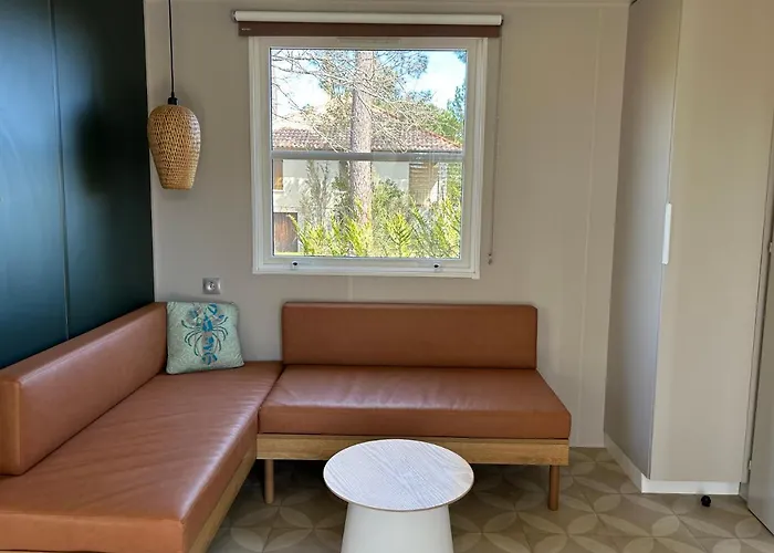 Mobile Premium 30m² 2 * Ares